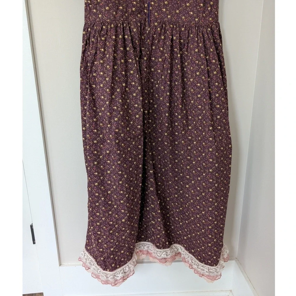 Vintage Plum Floral Calico Prairie Midi Dress Lace Trim Cottagecore XL Handmade - Picture 12 of 14